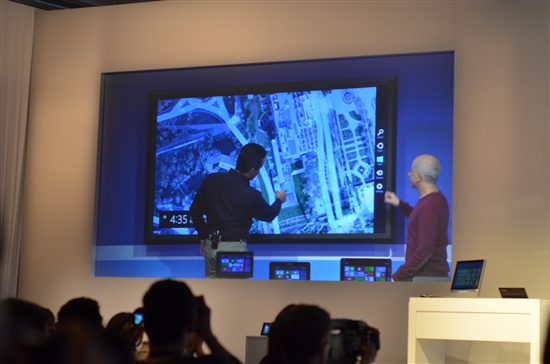 微軟Win8演示亮點：82英寸平板+100點觸控