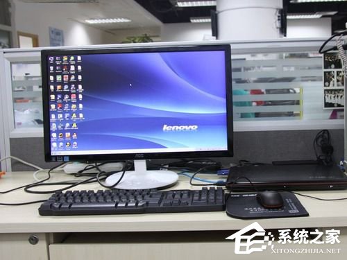 筆記本怎麼外接顯示器？XP筆記本外接顯示器的方法