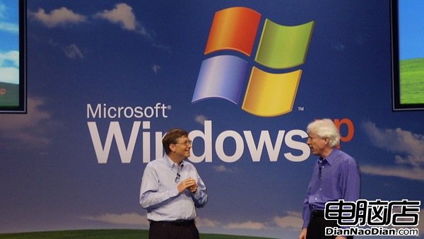 Bill Gates and Jim Allchin kick off the Windows XP launch event, Oct. 25, 2001. [Nate Mook]