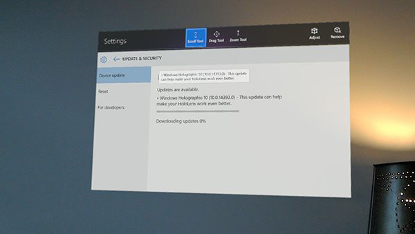 微軟HoloLens推送全息版Win10一周年更新14393